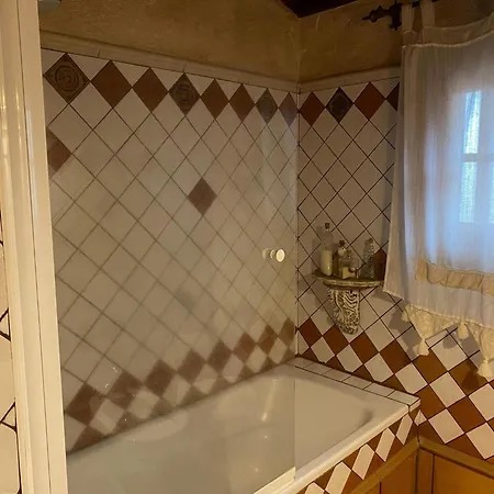 In Vera De Erques Tatil Evi *